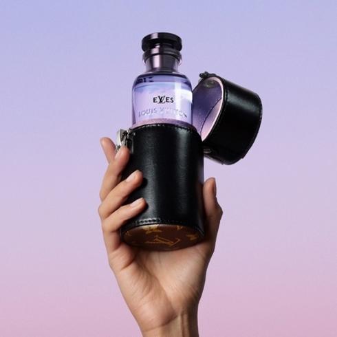 Zamana Direnen Kadınlara Adanmış Bir Parfüm