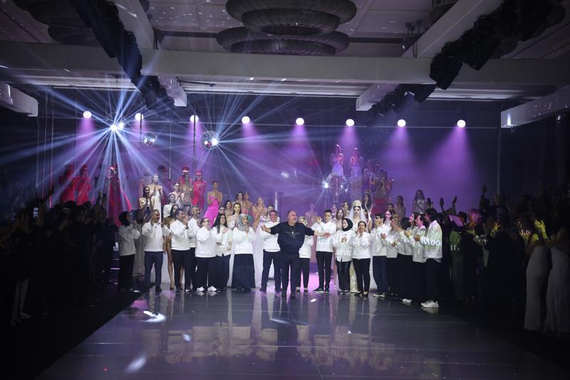 Hakaan Yıldırım'dan Duygulara Dokunan Bir Moda Anlatısı