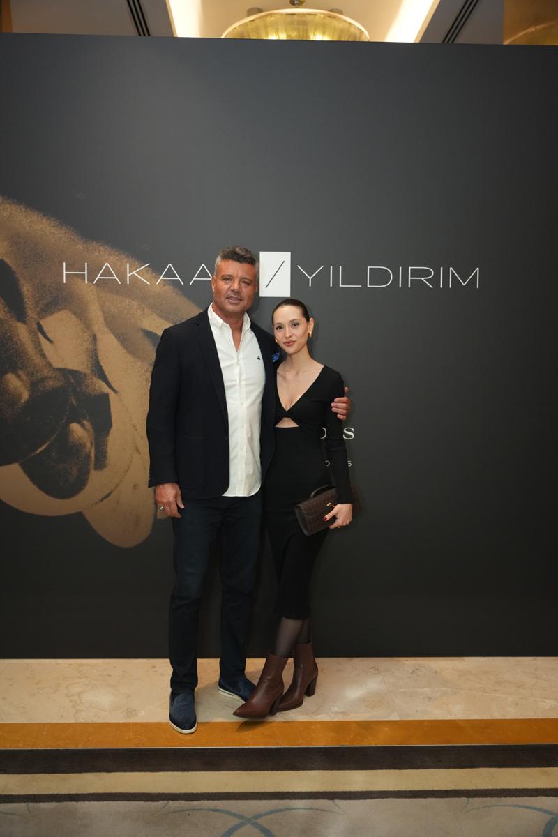 Hakaan Yıldırım'dan Duygulara Dokunan Bir Moda Anlatısı