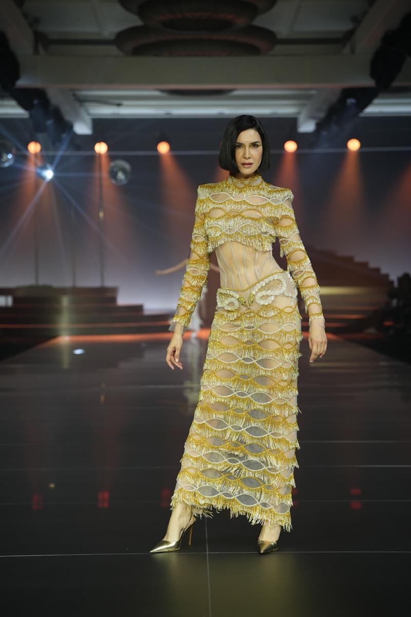 Hakaan Yıldırım'dan Duygulara Dokunan Bir Moda Anlatısı