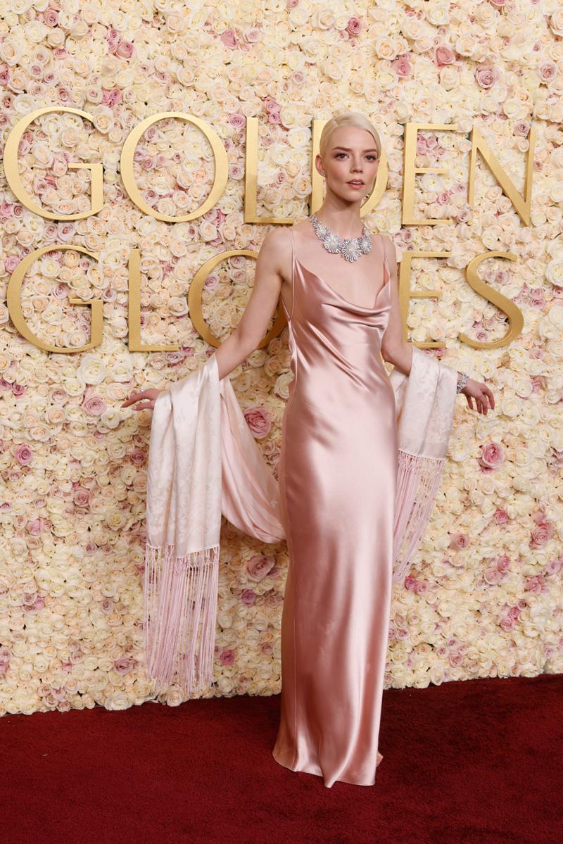 Altın Küre 2025: En İyi Kırmızı Halı Görünümleri