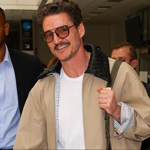 Pedro Pascal'ın En İkonik Moda Seçimleri