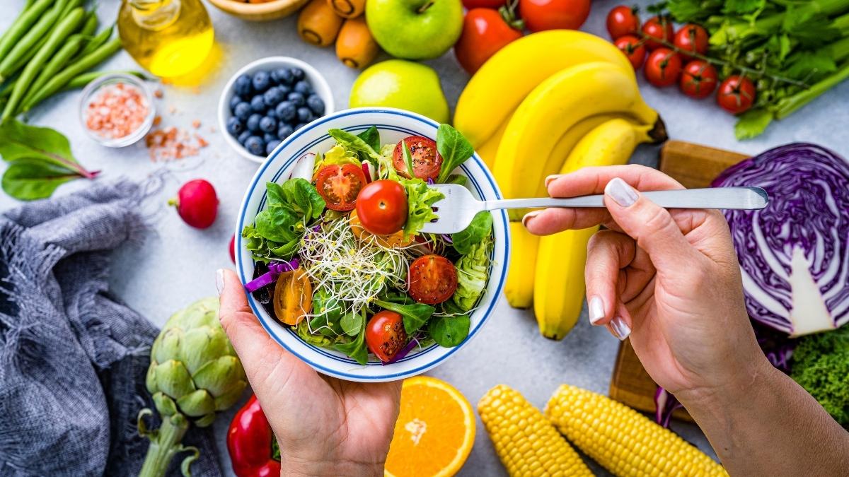 Yaz Mevsimine Sağlıklı Bir Başlangıç: Doğru Beslenme ile Fit ve Zinde Kalın
