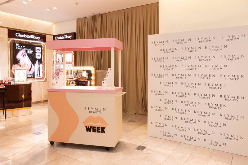 Lüks Güzelliğe İlham Veren Buluşma