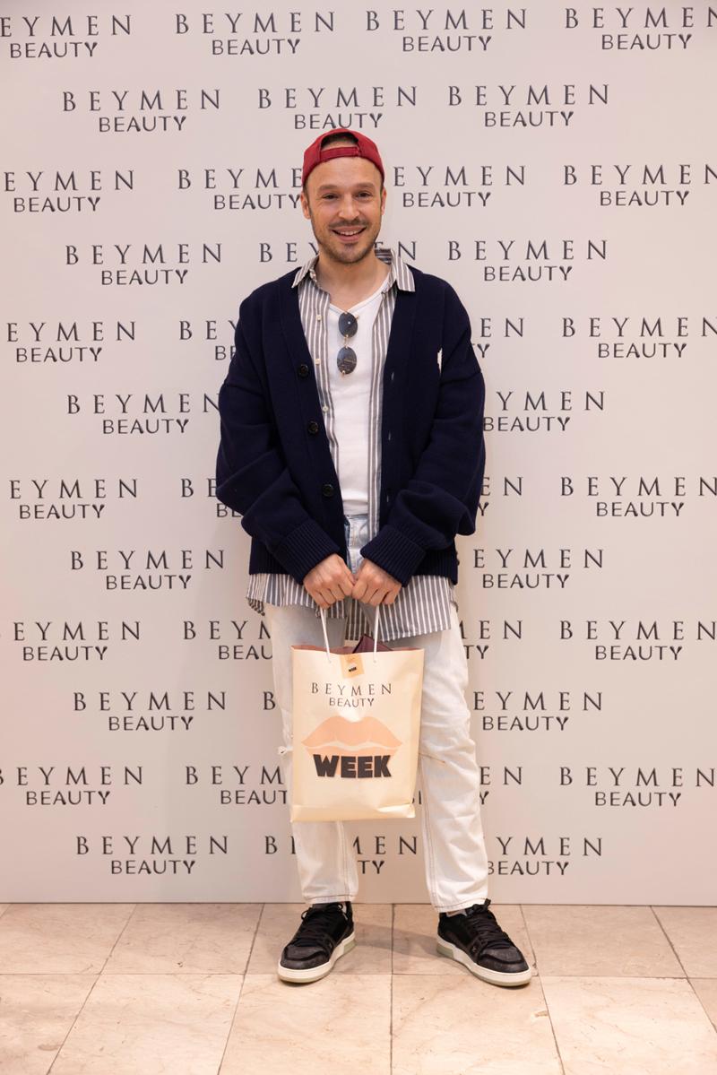 Lüks Güzelliğe İlham Veren Buluşma