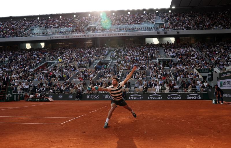 Roland Garros 2025 Şampiyonu Carlos Alcaraz!