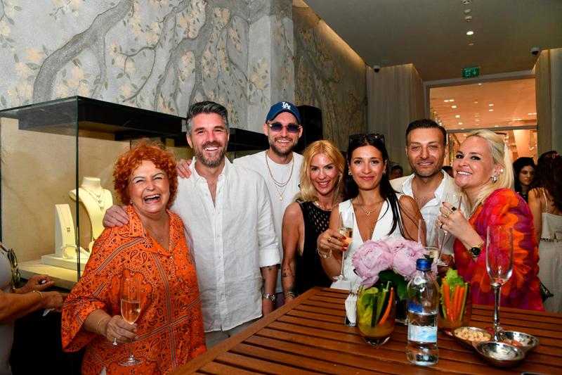 Mücevher Parıltısı