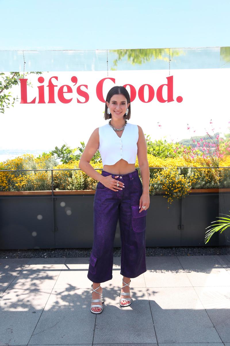 Buse Terim, LG Ürünlerini Tanıttı