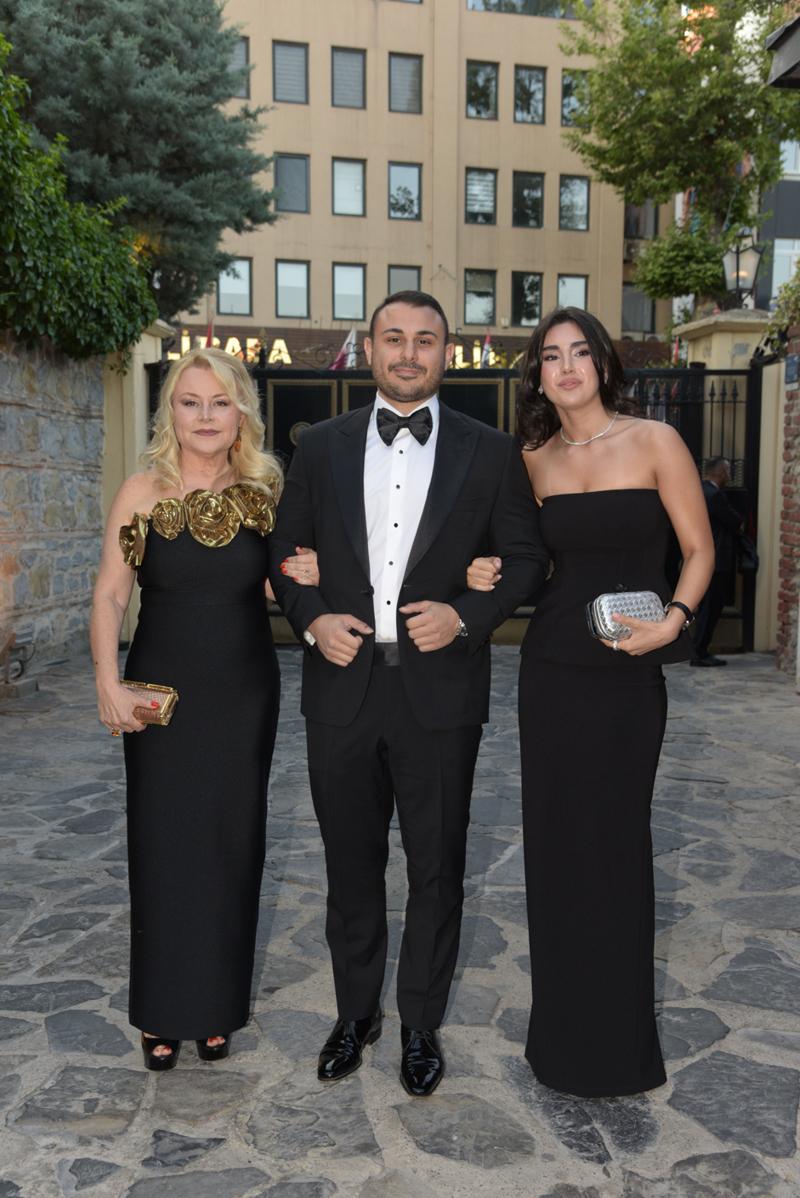 Aslan Kemal Gülman Görkemli Bir Düğünle Evlendi