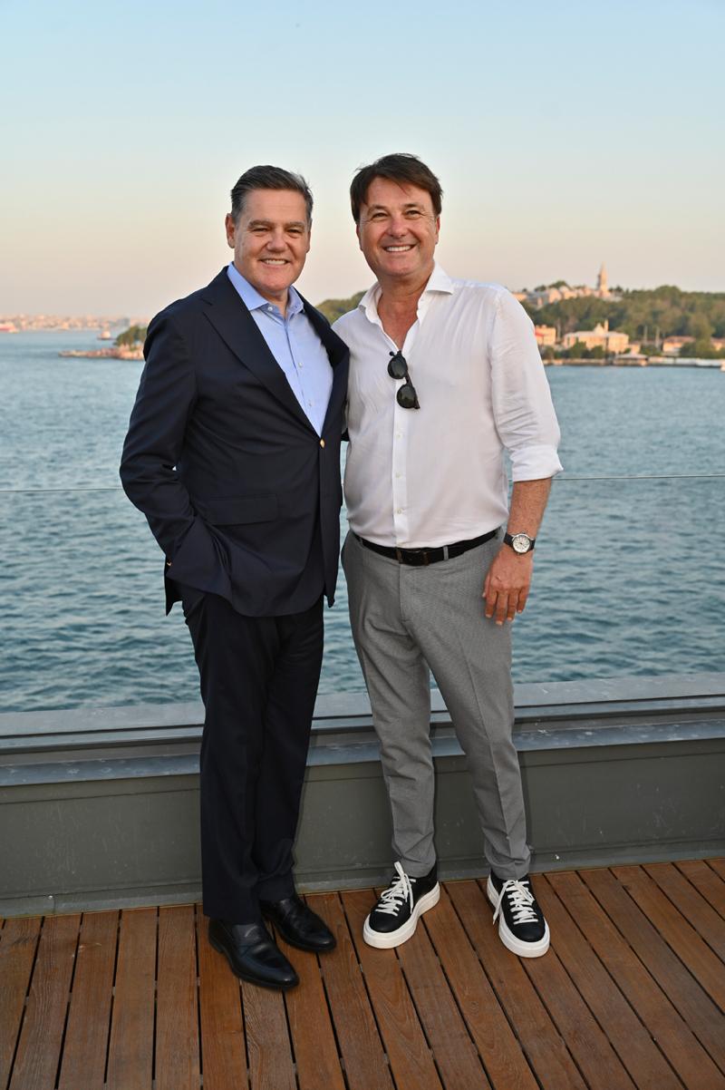 Boğaz'ın Kalbinde Şık Bir Yaz Akşamı