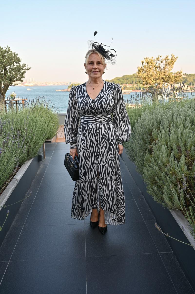 Boğaz'ın Kalbinde Şık Bir Yaz Akşamı