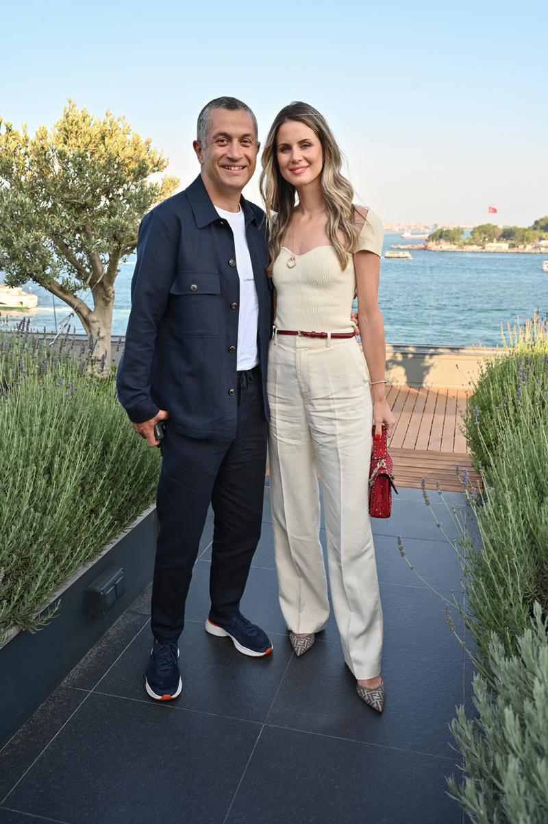 Boğaz'ın Kalbinde Şık Bir Yaz Akşamı