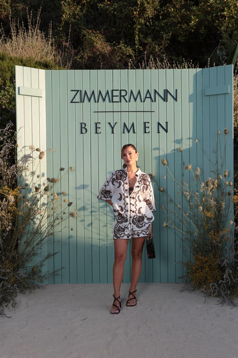 Ege Kıyılarında Zamansız Bir Buluşma