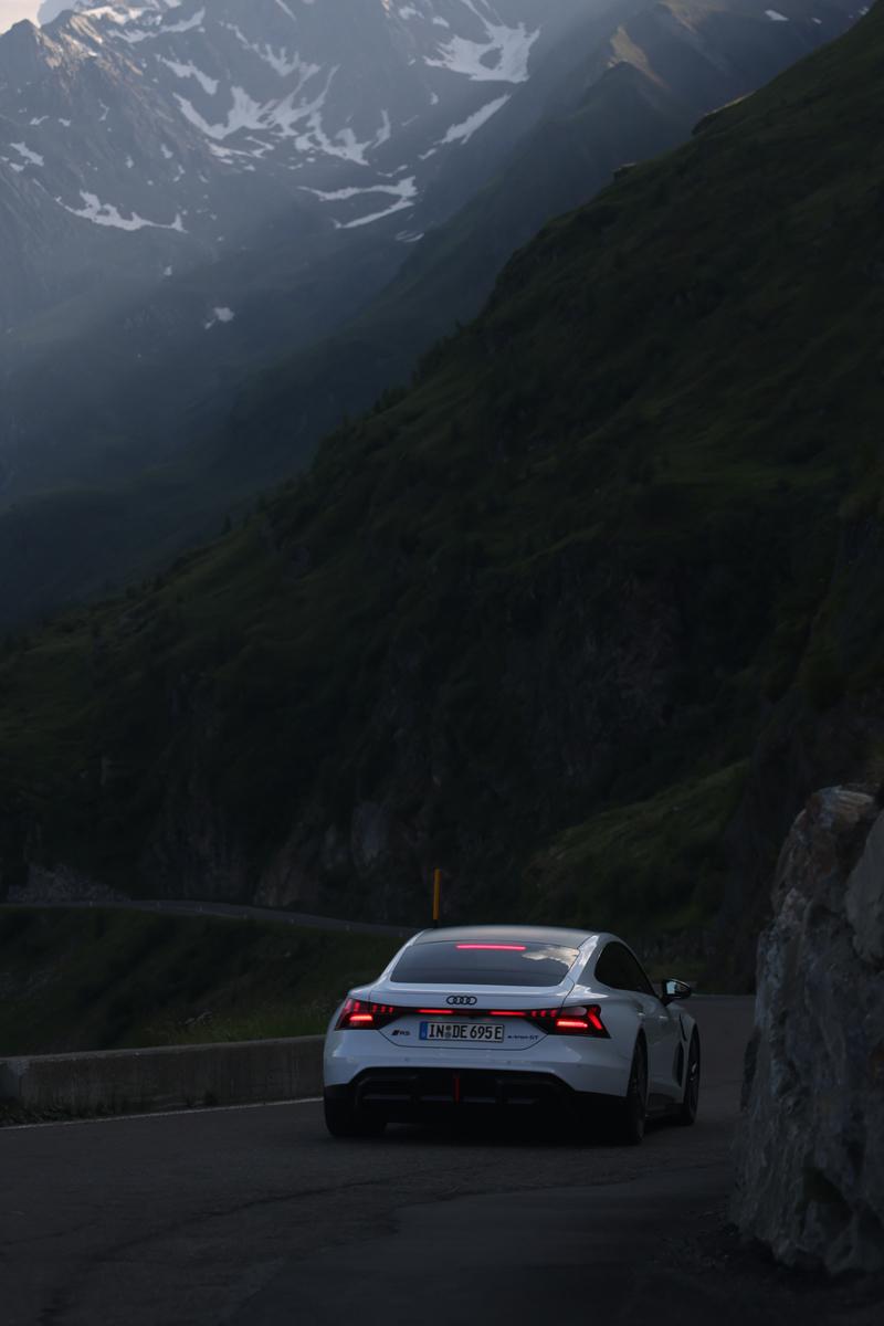 Almanya'dan İtalya'ya Uzanan Bir Deneyim: ALEM X AUDI Summer Driving Experience