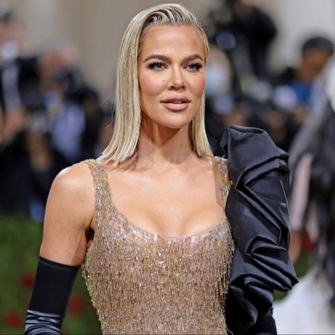 Khloe Kardashian'da Hangi Estetik İşlemler Var?