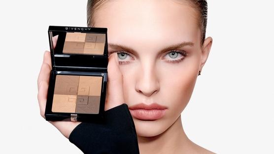 Givenchy ile Güneşin Işıltılı Dokunuşu