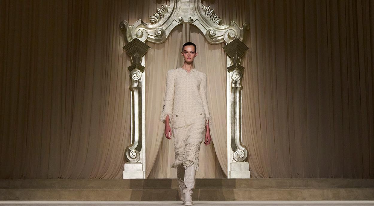 Pastoral Zarafet: Chanel 2025-26 Sonbahar/Kış Haute Couture Defilesi