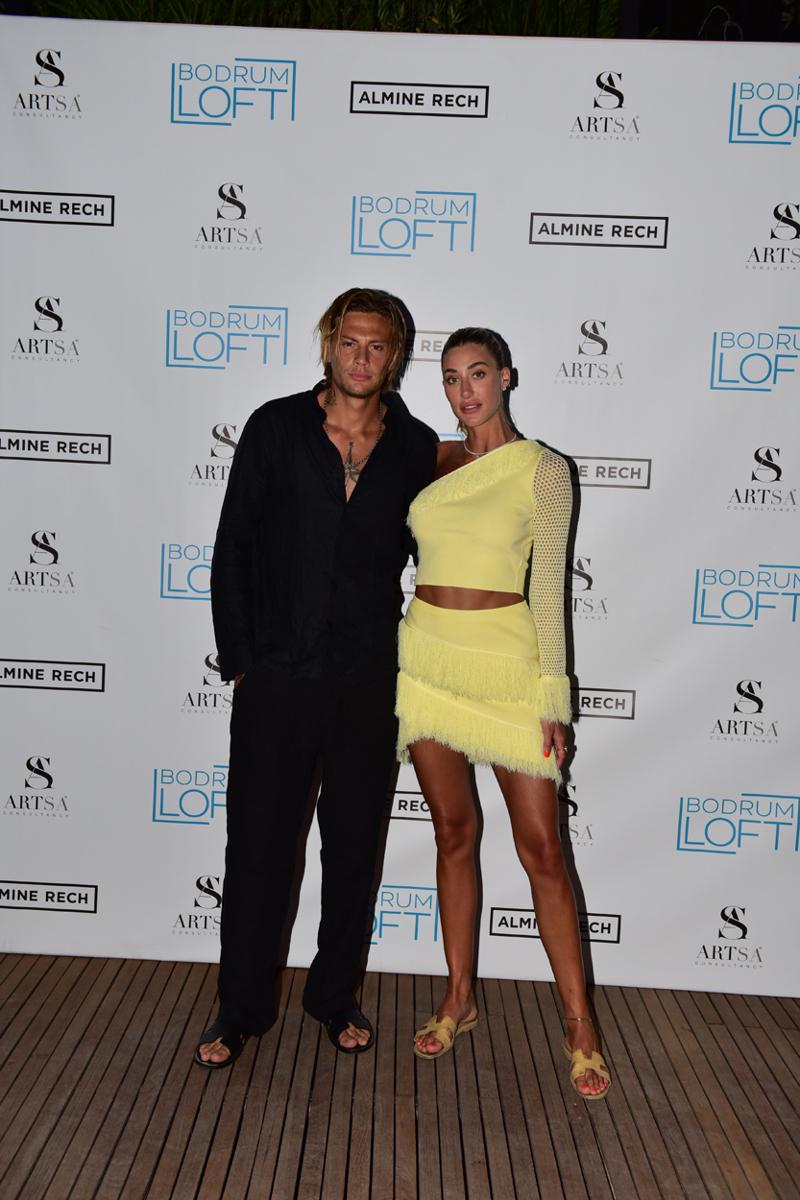 Bodrum Loft'ta Sergi Açılışı