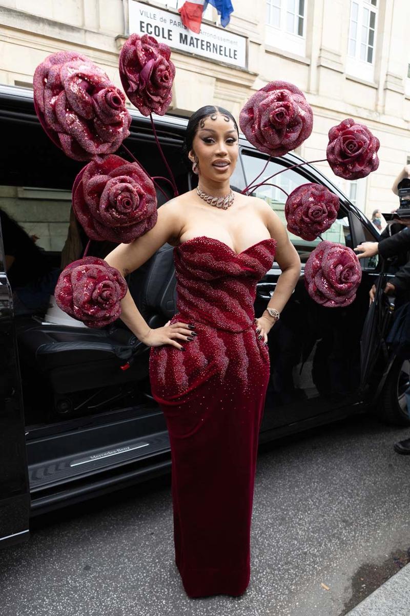 Cardi B'nin Yüksek Moda Stili
