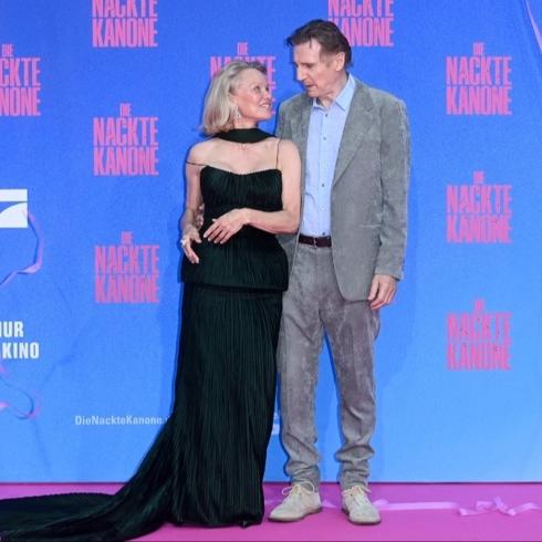 Pamela Anderson & Liam Neeson: Herkes Bu Aşkı İstiyor!