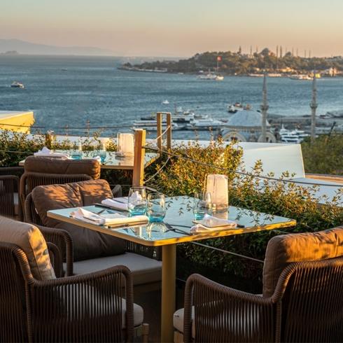 İstanbul'un En İyi Rooftop Mekanları