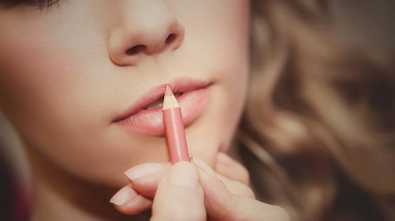 Nude Kalemin Gizli Güçleri