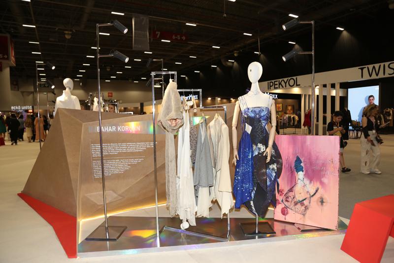 İstanbul'da Moda Geçidi