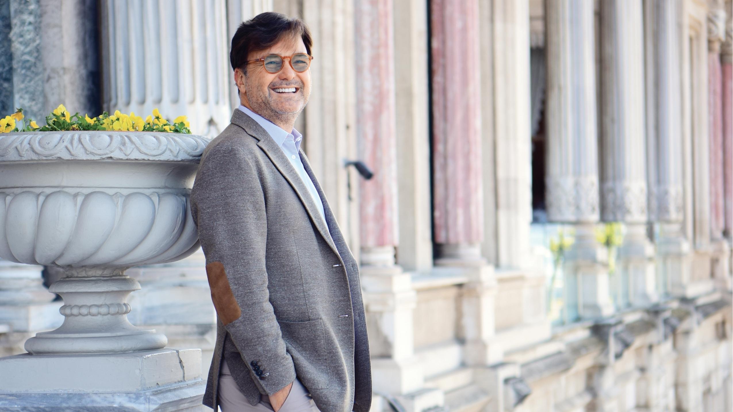 Her Şehir Yeni Bir Hikâye: Saffet Emre Tonguç ile Gezgin Ruhun İzinde 