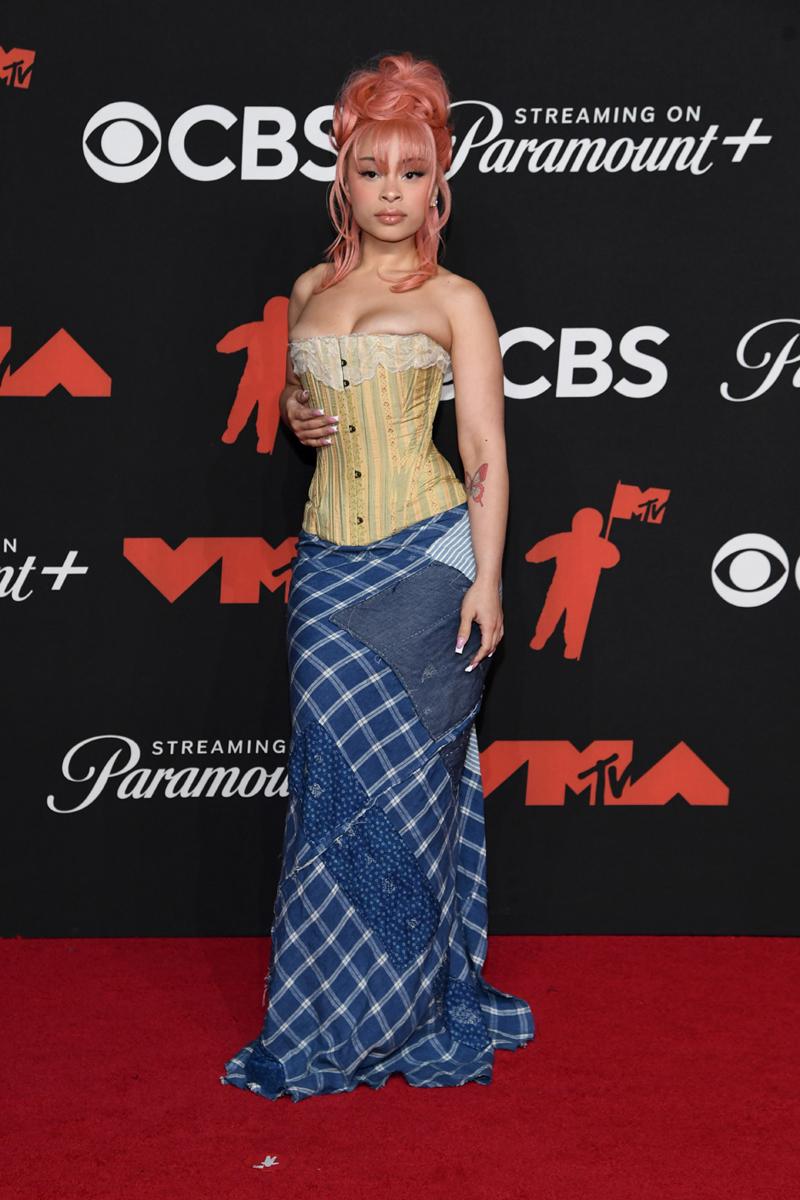 MTV Video Müzik Ödülleri 2025: En İyi Kırmızı Halı Görünümleri