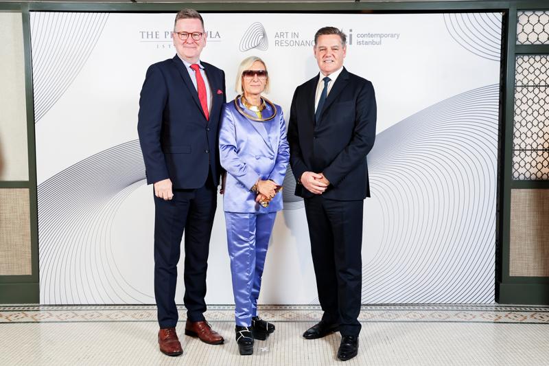 The Peninsula Istanbul, Grimanesa Amorós'un Işık Enstalasyonlarına Ev Sahipliği Yapıyor