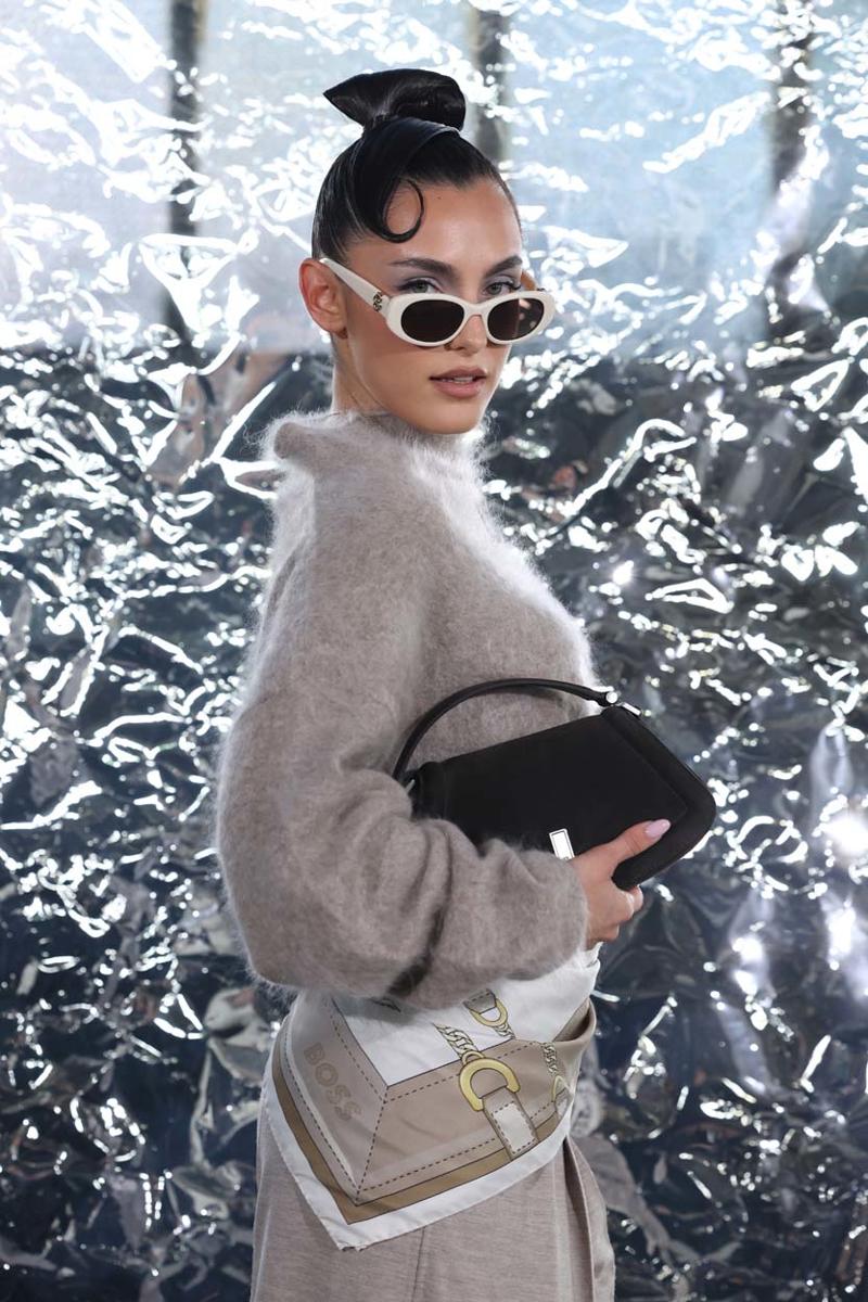 Yıldızların Milano Moda Haftası'nda Boss Stilleri