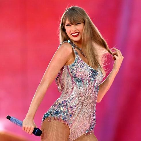 Işıkların Ötesinde: “The Life of a Showgirl” ile Taylor Swift'in Yeni Dönemi