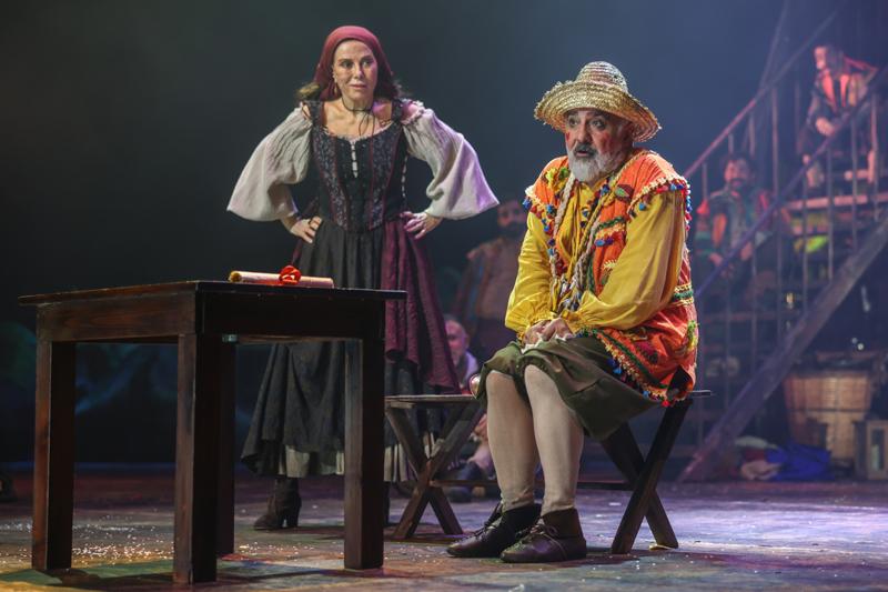 Yeni Sezonun İlk Perdesi