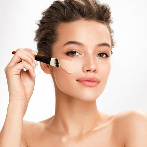 Doğallığın Anahtarı: Renkli Nemlendiriciler