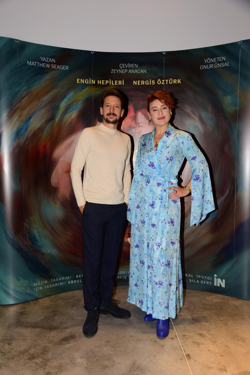 Müzik, Aşk ve Anılar Sahnede: “Elma Labrador Çimen”