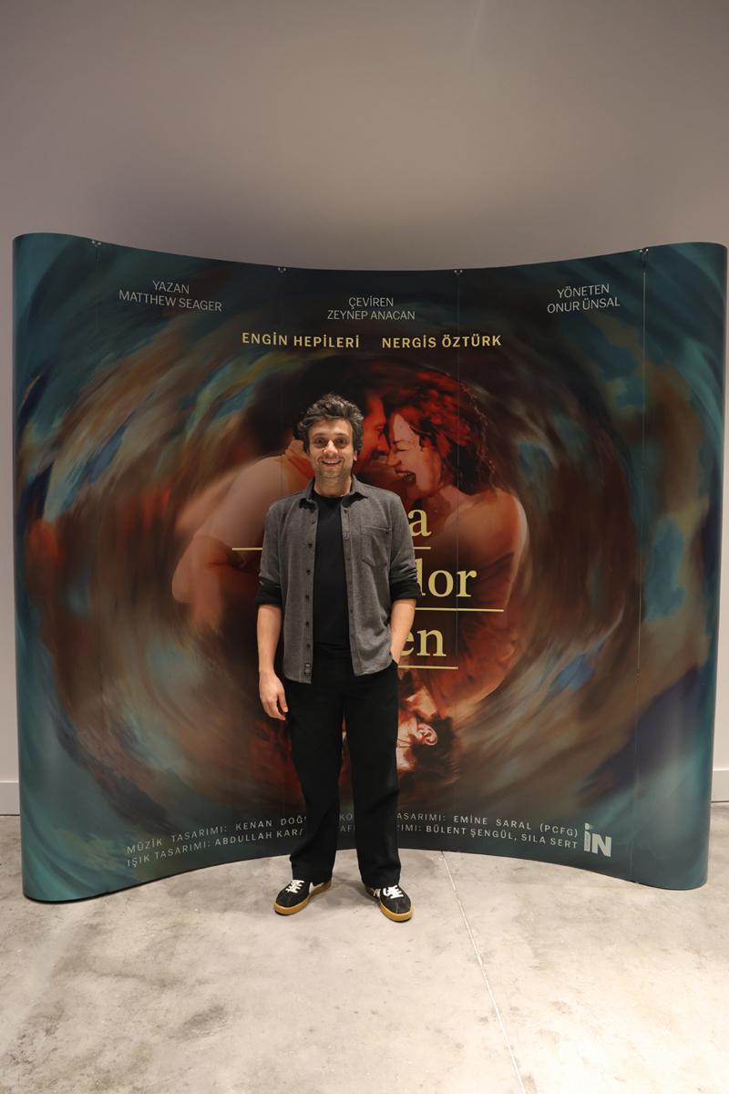 Müzik, Aşk ve Anılar Sahnede: “Elma Labrador Çimen”