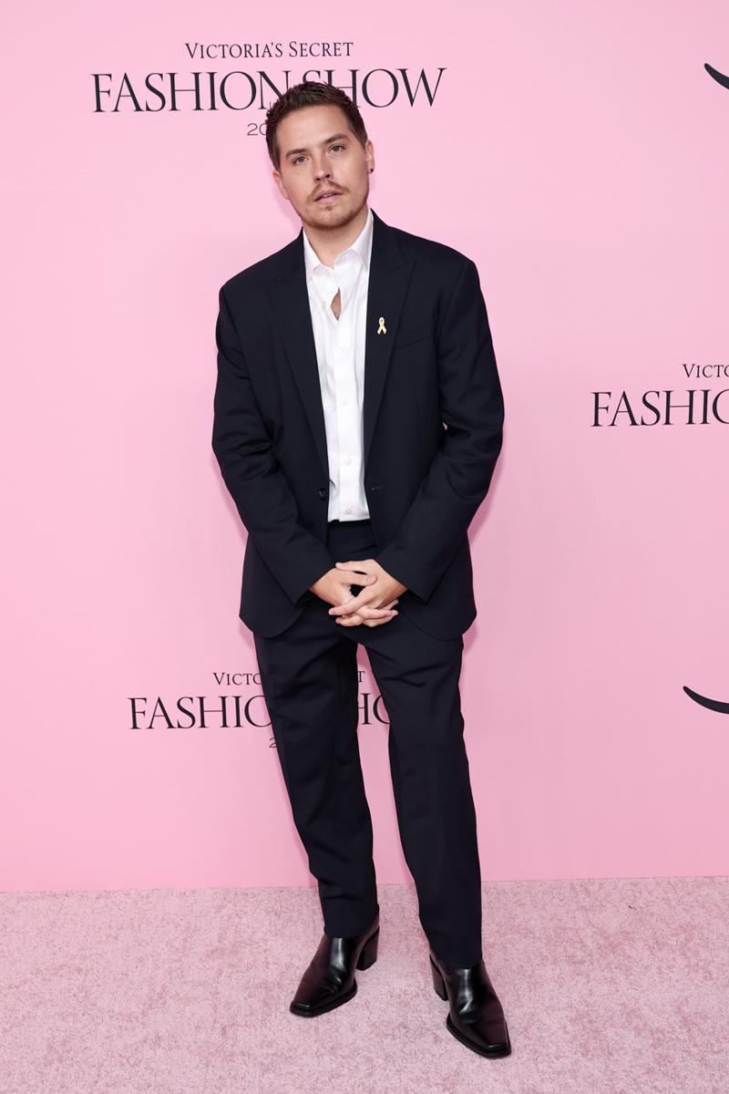 Victoria's Secret Fashion Show 2025: En İyi Pembe Halı Görünümleri