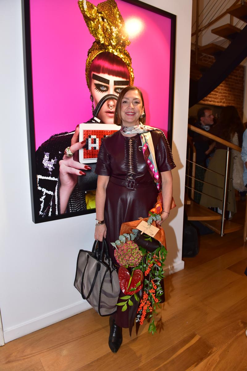 Nihat Odabaşı'ndan Gizlenme Temalı Sergi: "No Photo Please"