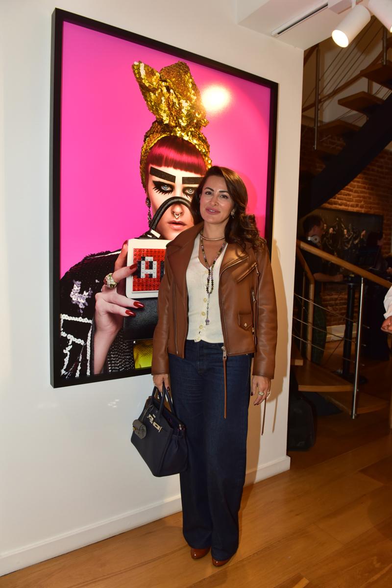 Nihat Odabaşı'ndan Gizlenme Temalı Sergi: "No Photo Please"