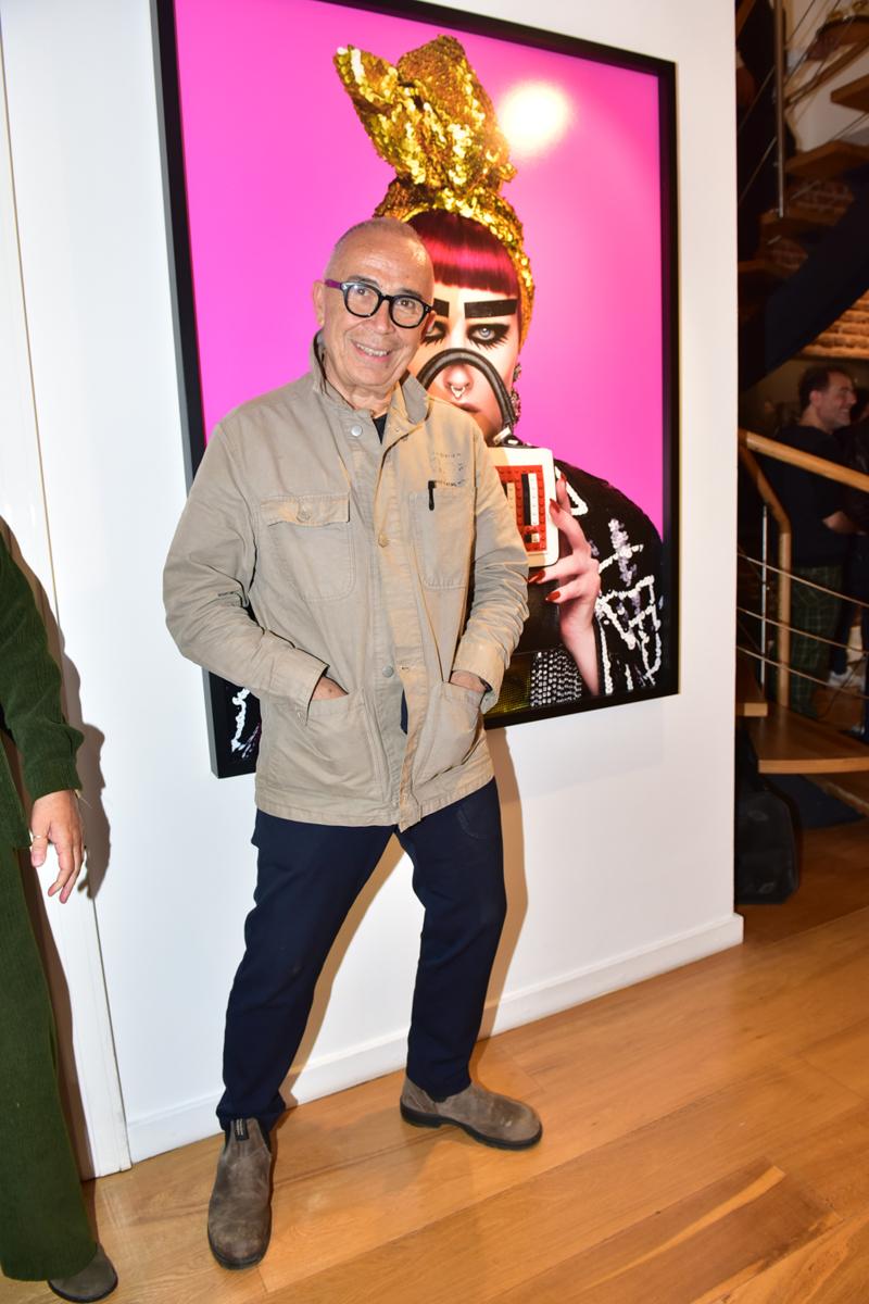 Nihat Odabaşı'ndan Gizlenme Temalı Sergi: "No Photo Please"