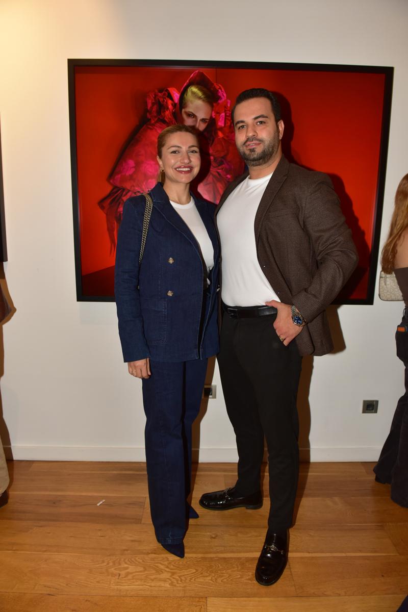 Nihat Odabaşı'ndan Gizlenme Temalı Sergi: "No Photo Please"