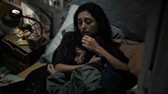 Mermere Dönüşen Bedenler: “Alpha”