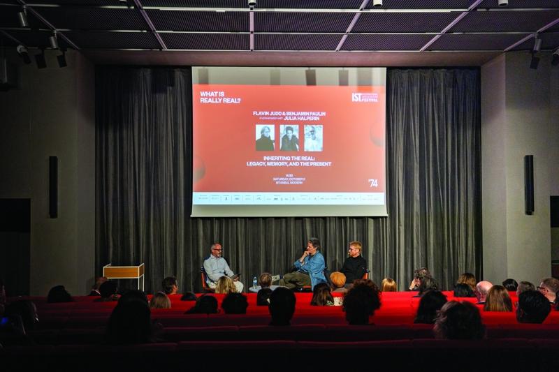 IST.FESTIVAL'de Sanat Dolu Birinci Gün