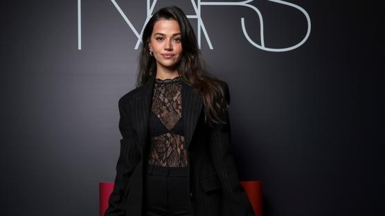 Çok Yönlü Makyajın Yeni İkonu