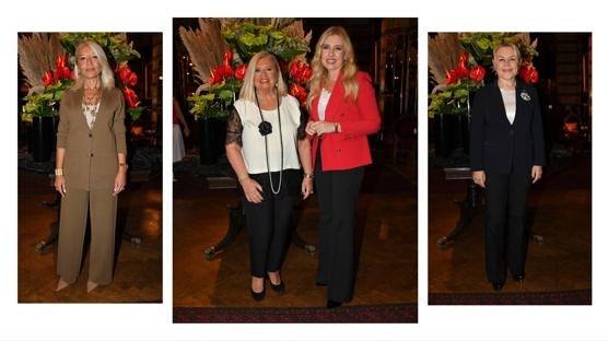 Pera'da Ata'ya Saygı