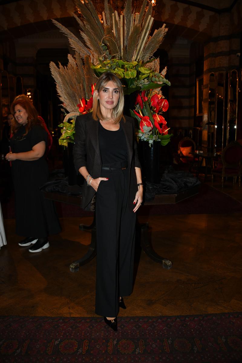 Pera'da Ata'ya Saygı