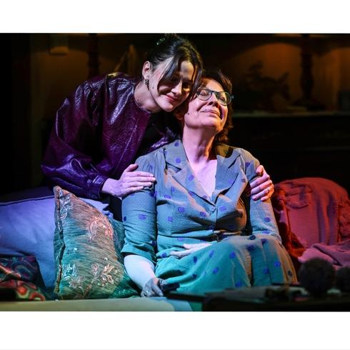 Tanıdık Bir Hikaye