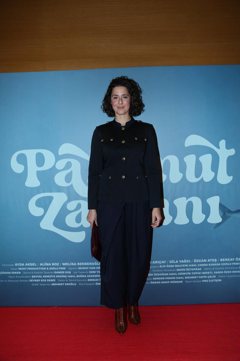 Tanıdık Bir Hikaye