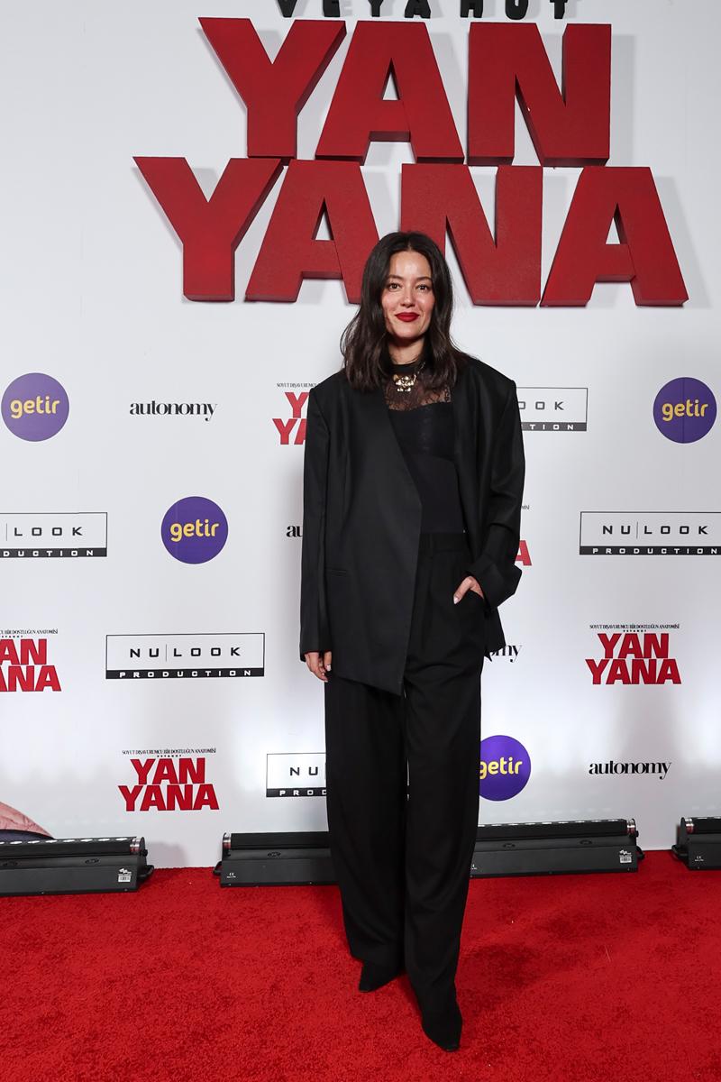 "Yan Yana" Filminin Galası Ünlü İsimleri Buluşturdu