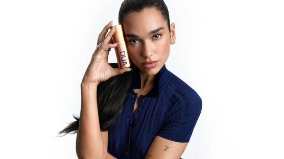 Dua Lipa'dan Kozmetik Sektörüne İlk Adım